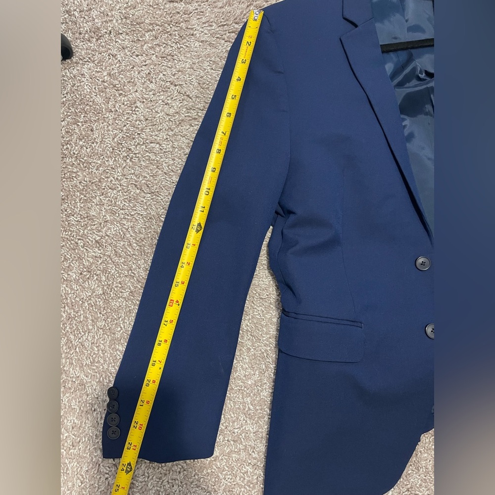 Men’s Van Heusen suit jacket! - Picture 8 of 8